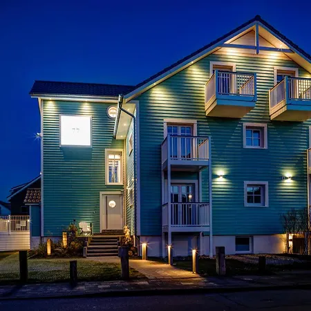 Seventy Seven Timmendorfer Strand