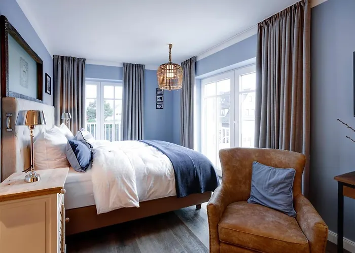 Hotel Seventy Seven *