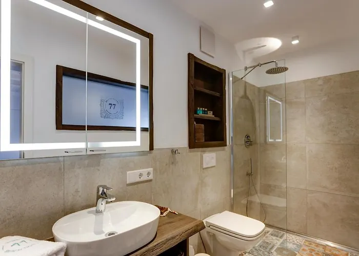 Seventy Seven * Timmendorfer Strand